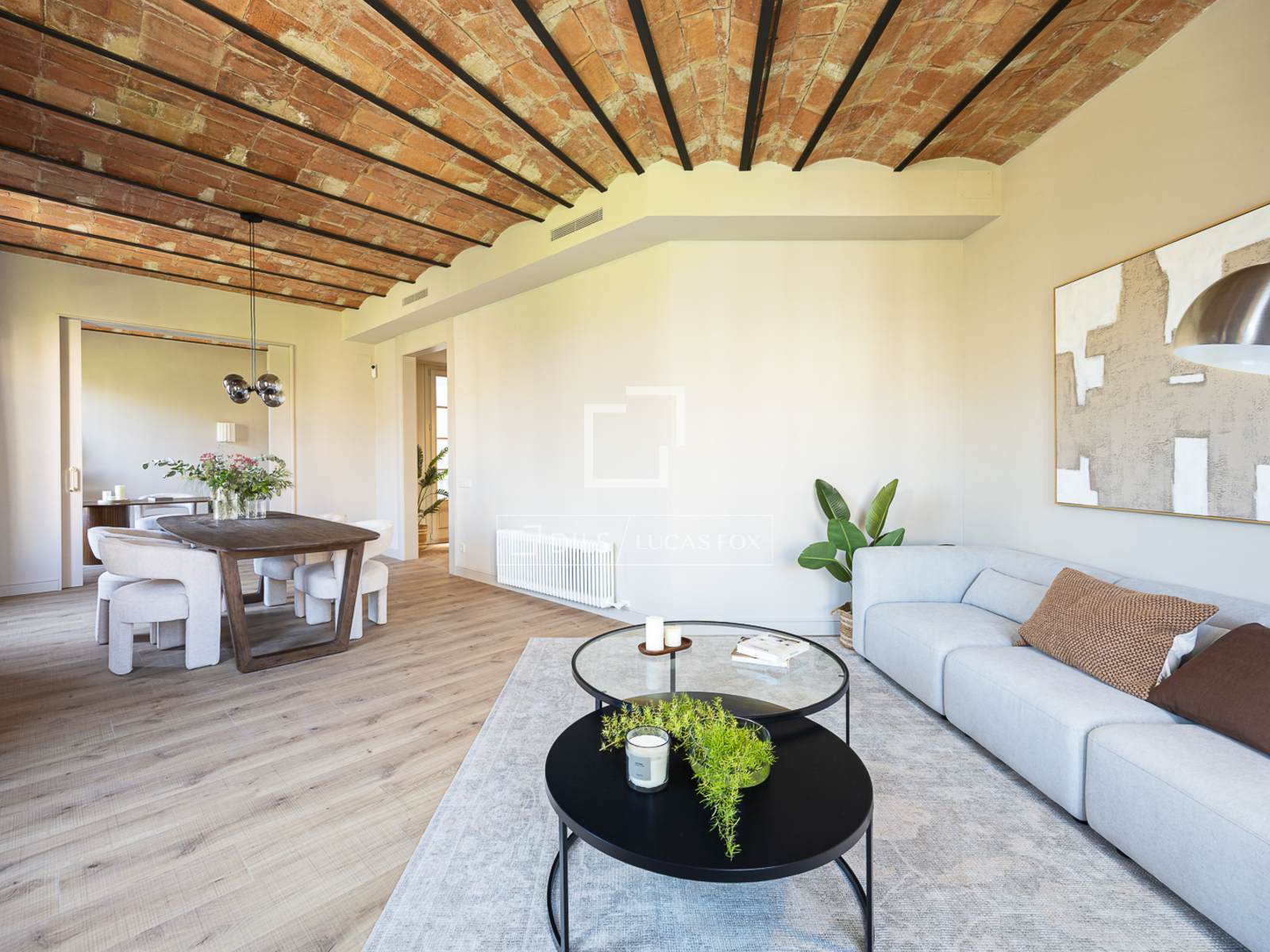 Apartament w Barcelona, Hiszpania 4 sypialnie, 189 mkw. nr 192528