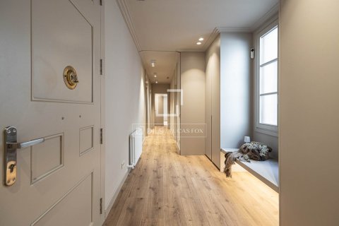 Wohnung zum Verkauf in Barcelona, Spanien 4 Schlafzimmer, 189 m2 Nr. 192528 - Foto 19