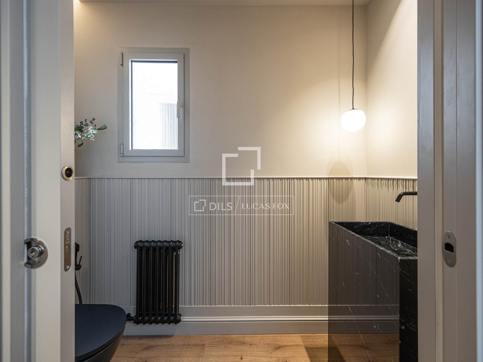 Apartament w Barcelona, Hiszpania 4 sypialnie, 189 mkw. nr 192528