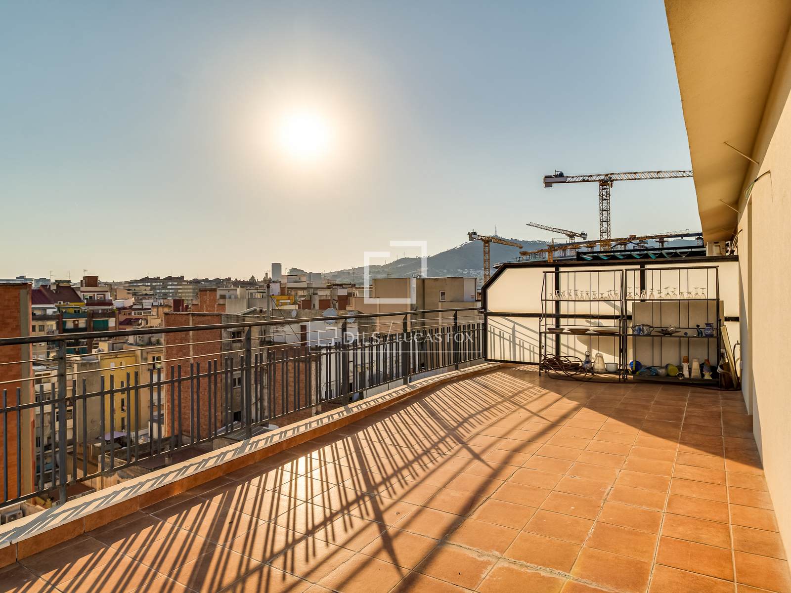Attico a Barcelona, Spagna 3 camere da letto, 117 mq. N° 192529
