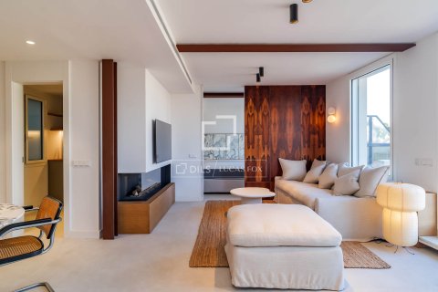 Attico a Barcelona, Spagna 3 camere da letto, 117 mq. N° 192529