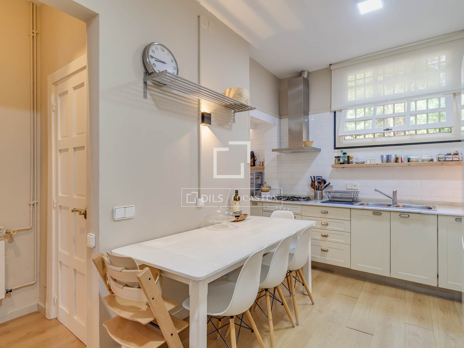 Apartament w Barcelona, Hiszpania 3 sypialnie, 112 mkw. nr 192530