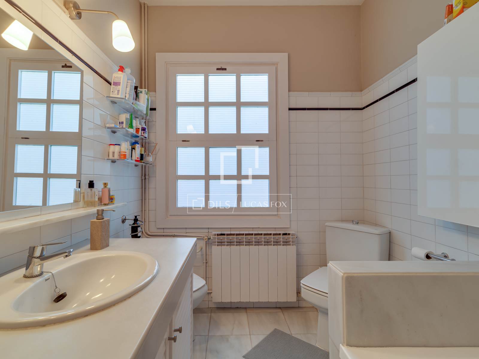 Apartament w Barcelona, Hiszpania 3 sypialnie, 112 mkw. nr 192530
