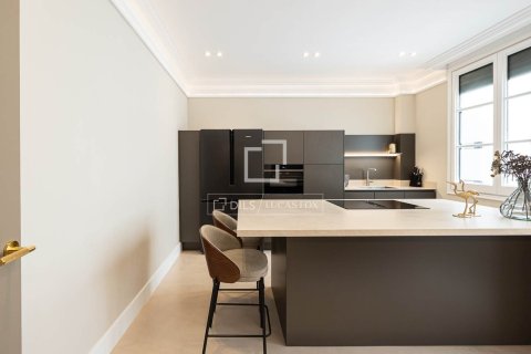 Appartamento in vendita a Barcelona, Spagna 4 camere da letto, 250 mq. N° 192526 - foto 10