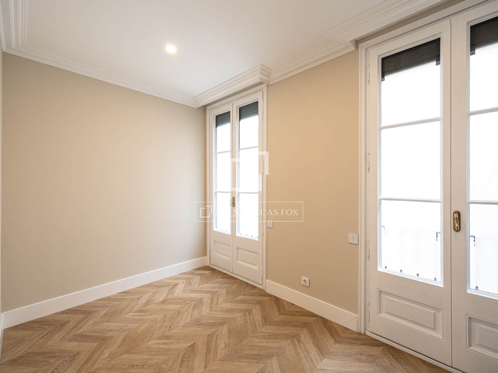 Apartament w Barcelona, Hiszpania 4 sypialnie, 250 mkw. nr 192526