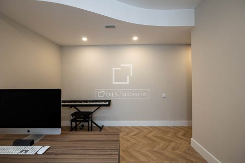 Appartamento in vendita a Barcelona, Spagna 4 camere da letto, 250 mq. N° 192526 - foto 16