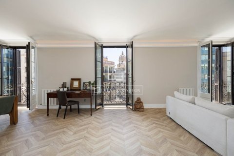 Appartamento in vendita a Barcelona, Spagna 4 camere da letto, 250 mq. N° 192526 - foto 8