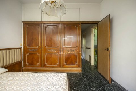 Apartment for sale in Barcelona, Spain 3 bedrooms, 145 sq.m. No. 192531 - photo 12