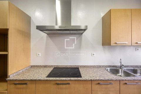 Apartment for sale in Barcelona, Spain 3 bedrooms, 145 sq.m. No. 192531 - photo 20