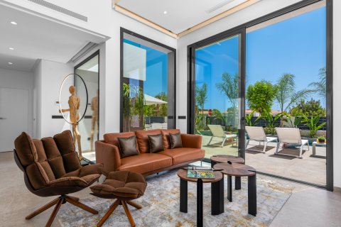 Продажа виллы в Эль Кампельо, Аликанте, Испания 4 спальни, 220м2 №135652 - фото 5