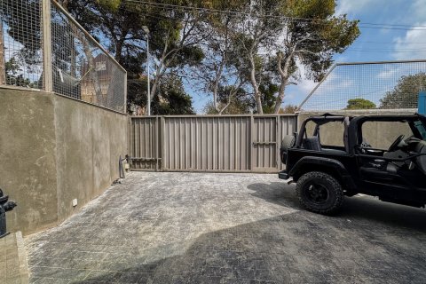 Villa till salu Villajoyosa, Alicante, Spanien 3 sovrum, 175 kvm. Nr. 135651 - foto 8