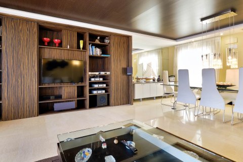 Apartamento en venta Torrevieja, Alicante, España 4 dormitorios, 185 m2 No. 135655 - foto 17