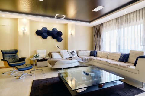 Apartamento en venta Torrevieja, Alicante, España 4 dormitorios, 185 m2 No. 135655 - foto 7