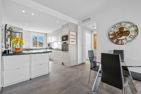 Villa à vendre à Torrevieja, Alicante, Espagne, 2 chambres, 78 m2 No. 142797 - photo 6