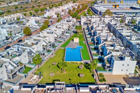 Villa à vendre à Torrevieja, Alicante, Espagne, 2 chambres, 78 m2 No. 142797 - photo 28