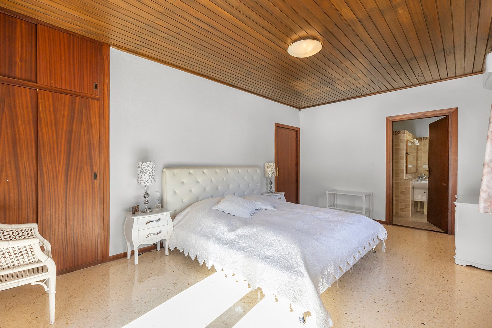 Villa a Alicante, Spagna 5 camere da letto, 366 mq. N° 142795