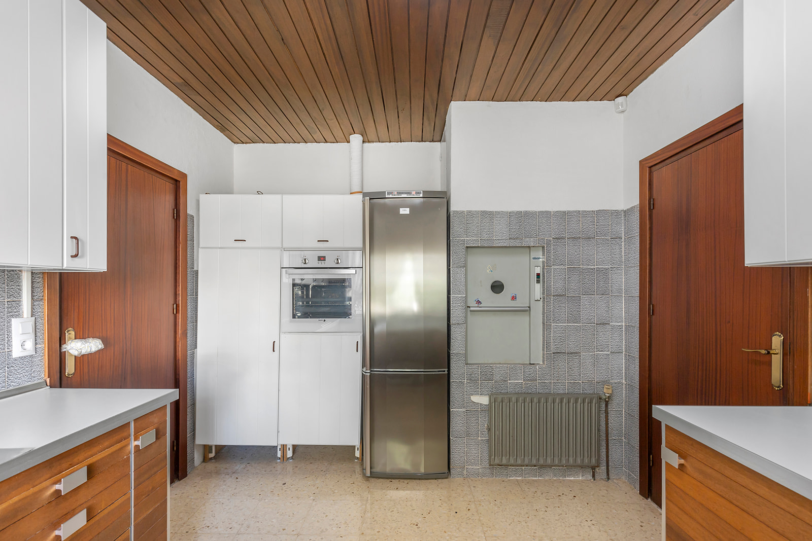 Villa a Alicante, Spagna 5 camere da letto, 366 mq. N° 142795