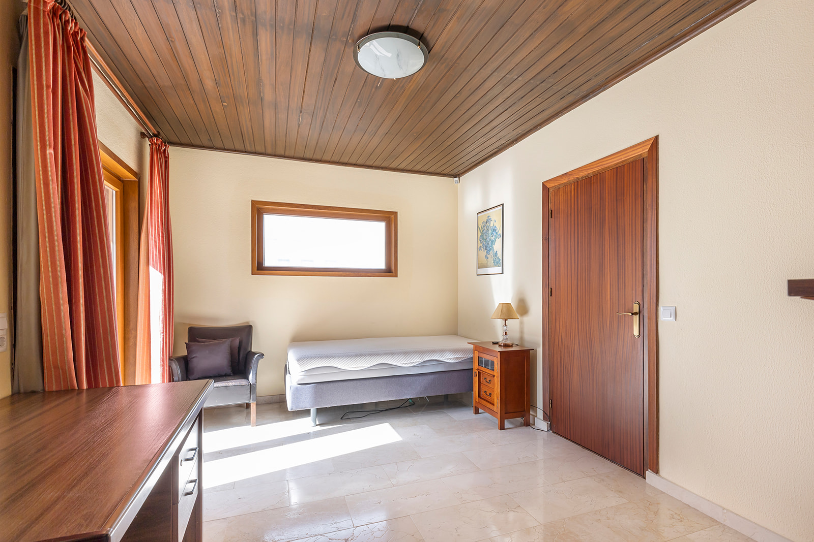 Villa a Alicante, Spagna 5 camere da letto, 366 mq. N° 142795