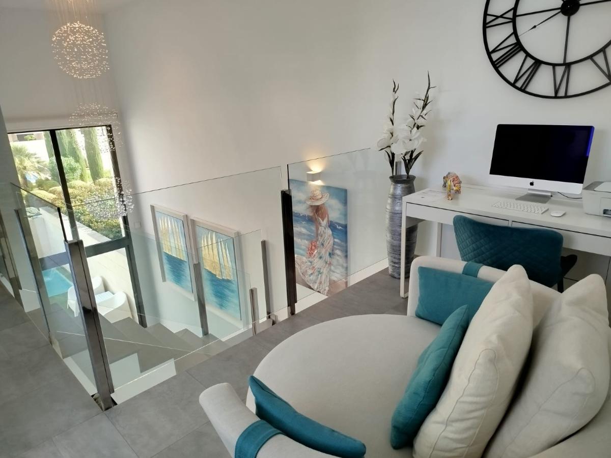Villa i Alicante, Spanien 3 sovrum, 120 kvm. Nr. 112847