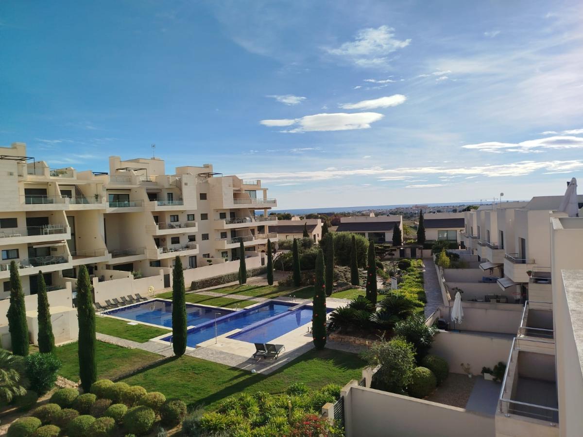 Villa i Alicante, Spanien 3 sovrum, 120 kvm. Nr. 112847