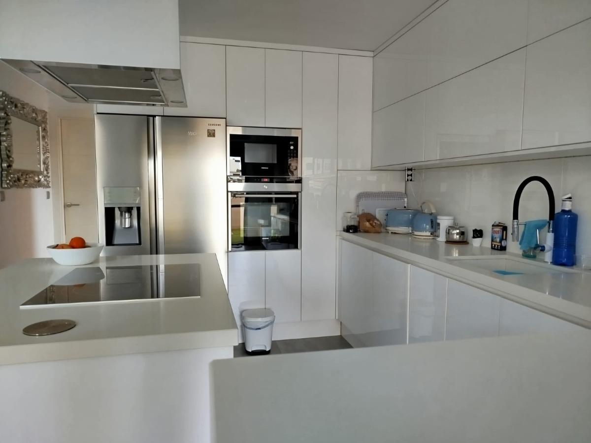 Villa i Alicante, Spanien 3 sovrum, 120 kvm. Nr. 112847