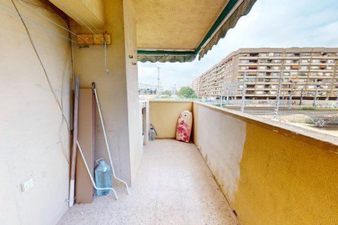Huoneisto myytävänä Valencia, Espanja, 3 makuuhuonetta, 90 m2 No. 139025 - kuva 7
