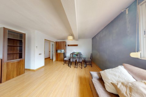Huoneisto myytävänä Valencia, Espanja, 3 makuuhuonetta, 90 m2 No. 139025 - kuva 4