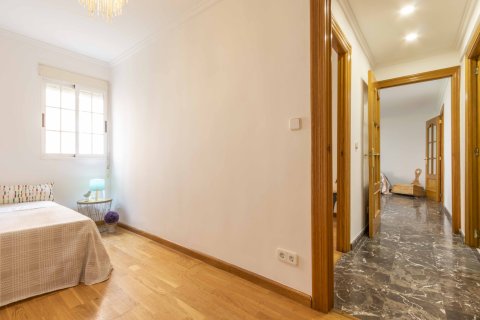 Apartamento en venta València, España 3 dormitorios, 78 m2 No. 139023 - foto 20