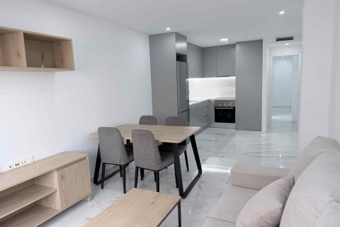 Lägenhet till salu i Torrevieja, Alicante, Spanien 2 sovrum, 78 kvm. Nr. 142921 - foto 10