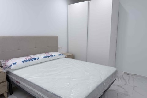 Lägenhet till salu i Torrevieja, Alicante, Spanien 2 sovrum, 78 kvm. Nr. 142921 - foto 17