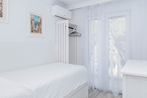 Kamienica w Alicante, Hiszpania 3 sypialnie, 80 mkw. nr 142919 – zdjęcie 17