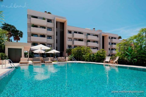 Huoneisto myytävänä Estepona, Malaga, Espanja, 3 makuuhuonetta, 162 m2 No. 144465 - kuva 2