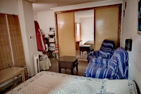 Apartment for sale Alicante, Spain 2 bedrooms, 140 sq.m. No. 133077 - photo 15