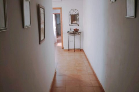 Apartment for sale Alicante, Spain 2 bedrooms, 140 sq.m. No. 133077 - photo 9