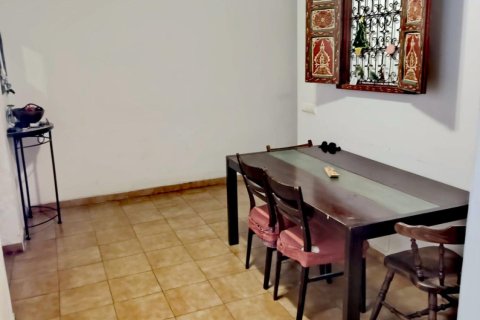 Apartment for sale Alicante, Spain 2 bedrooms, 140 sq.m. No. 133077 - photo 5