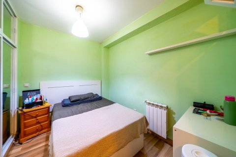 Huoneisto myytävänä Madrid, Espanja, 2 makuuhuonetta, 55 m2 No. 133081 - kuva 9