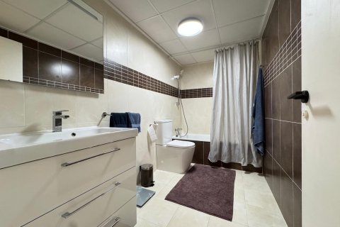 Apartamento en venta Torrevieja, Alicante, España 3 dormitorios, 112 m2 No. 133079 - foto 5