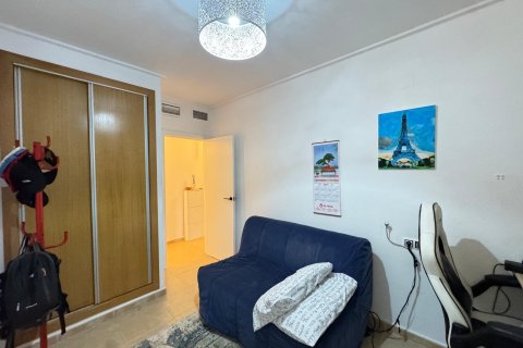 Apartamento en venta Torrevieja, Alicante, España 3 dormitorios, 112 m2 No. 133079 - foto 15