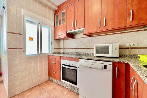 Penthouse for sale in Torrevieja, Alicante, Spain 3 bedrooms, 100 sq.m. No. 133076 - photo 21