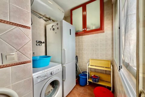 Penthouse for sale in Torrevieja, Alicante, Spain 3 bedrooms, 100 sq.m. No. 133076 - photo 22