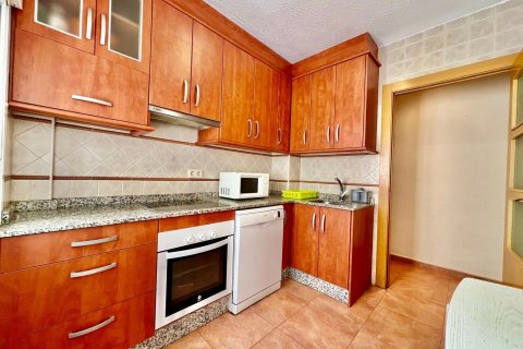 Penthouse for sale in Torrevieja, Alicante, Spain 3 bedrooms, 100 sq.m. No. 133076 - photo 23