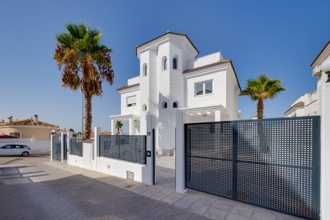 Villa en venta en San Fulgencio, Alicante, España 3 dormitorios, 109 m2 No. 168336 - foto 17