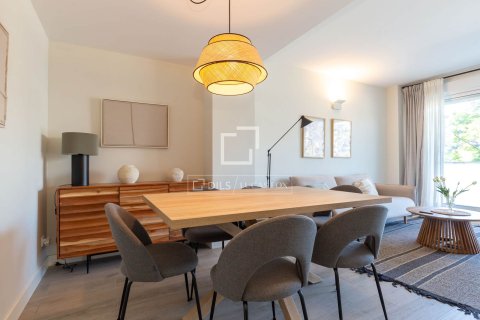 Apartamento en alquiler en Sant Just Desvern, Barcelona, España 3 dormitorios, 100 m2 No. 168918 - foto 6