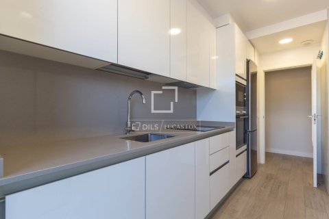 Apartamento en alquiler en Sant Just Desvern, Barcelona, España 3 dormitorios, 100 m2 No. 168918 - foto 19