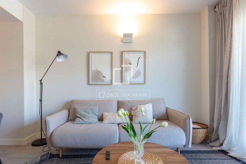 Apartamento en alquiler en Sant Just Desvern, Barcelona, España 3 dormitorios, 100 m2 No. 168918 - foto 8