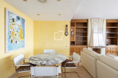 Dzīvoklis īrēšanai Barcelona, Spānijā 4 istabas, 206 m2 Nr. 168916 - attēls 10