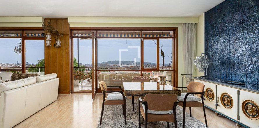 Dzīvoklis Barcelona, Spānijā 4 istabas, 206 m2 Nr. 168916