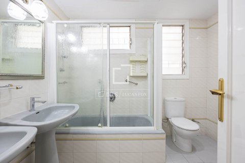 Dzīvoklis īrēšanai Barcelona, Spānijā 4 istabas, 206 m2 Nr. 168916 - attēls 26