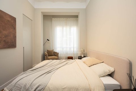 Apartment for rent in Barcelona, Spain 3 bedrooms, 201 sq.m. No. 168921 - photo 23