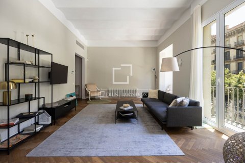 Apartment for rent in Barcelona, Spain 3 bedrooms, 201 sq.m. No. 168921 - photo 2